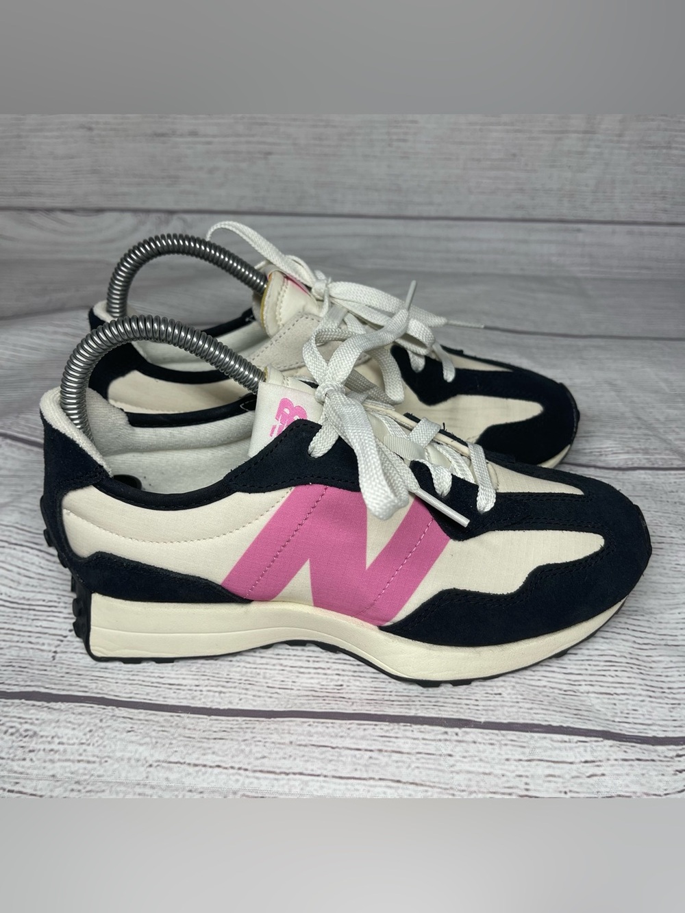 New Balance 327 Big Girls 4 Black Pink Running Shoes
